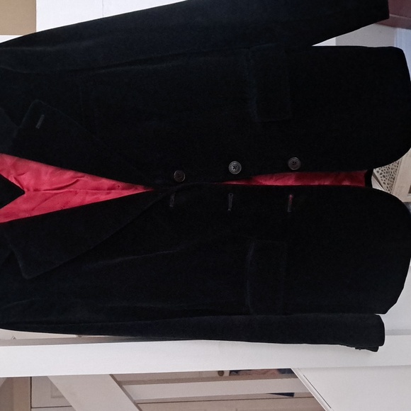 Tommy Hilfiger  Vintage Black Velvet Blazer sz4 lined in red very nice condition - Picture 2 of 8
